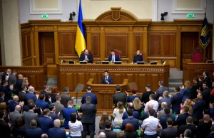Ukraina: koronawirus i ucieczka przed bankructwem państwa.