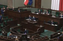 Sejm odrzucił najważniejsze poprawki zwiększające pomoc dla pracowników i firm