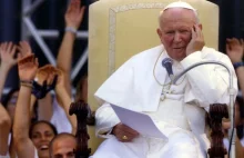 Jan Paweł II zmarł 15 lat temu.