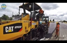 Rozściełanie asfaltu specjalną maszyną Cat AP655F