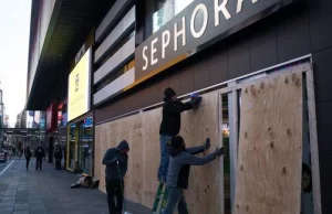 Nowy Jork szykuje się na masowe okradanie sklepów. ang.