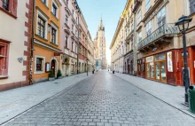 Wirtualny spacer po wyludnionym Krakowie - Rynek Główny