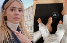 Kasia Tusk ćwiczy jogę z córką na macie od Chanel za ponad 14 tysięcy...
