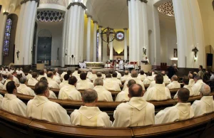 Kapłani na rzecz śląskich szpitali. Zebrano 400 tysięcy złotych