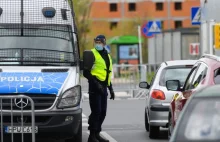 Unikał policjantów, zapraszał znajomych w trakcie kwarantanny...