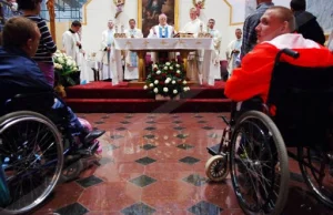 Polski Kościół prowadzi 494 ośrodki, które pomagają 121 000 niepełnosprawnym