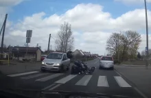 Polskie drogi. Kierujący oplem wymusił pierwszeństwo motocykliście