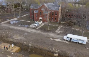 Policja zajęła dron, którym filmowano masowe groby w Nowym Jorku