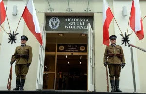 Akademia Sztuki Wojennej obiektem działań dezinformacyjnych. Próba...