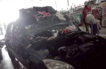Sochaczew: 40-latka zdemolowała autem sklep, bo pomyliła pedały.