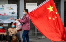Dyskryminacja obcokrajowców w Chinach. Ludzie boją się "wirusa...