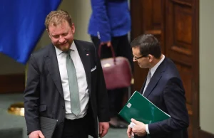 PiS się zakiwał. Głosowanie korespondencyjne jest bezpieczne, a przesyłki nie.