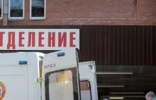 Rosja: Zakażony lekarz, który skarżył się na zwierzchników, nie żyje.