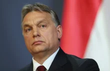 Węgry już nie są demokracją a Polska podąża tą samą drogą.