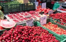 Ceny warzyw i owoców poszybują w kosmos - czereśnie mogą kosztować nawet 50zł/kg
