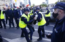 Protest przeciwko PIS w Warszawie na żywo!