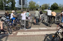 Warszawa jak Amsterdam! Jedno przejście, trzydziestu rowerzystów