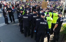 Reporter Gazety Wyborcze zatrzymany w czasie protestu przedsiębiorców....