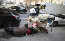 Skutki koronawirusa. Zatrważający wzrost liczby bezdomnych na ulicach USA