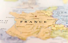 We Francji obowiązkowe deklaracje dla przemieszczających się ponad 100km od domu