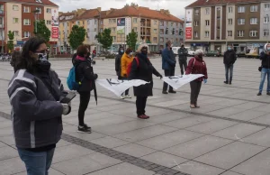 Plac Obywatelskiego Nieposłuszeństwa w Koszalinie - protest przeciw PiS