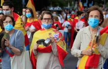 "El Mundo": Hiszpanie odreagowują kwarantannę na nielegalnych imprezach