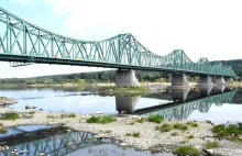 Most na Wiśle we Włocławku stoi "nielegalnie"? Przez to nie można go remontować.