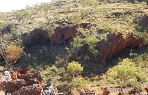Koncern zniszczył wyjątkowe australijskie jaskinie,ze śladami bytności człowieka