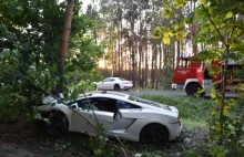 Gmina Zbąszyń. Wypadek z udziałem Lamborghini Gallardo i Forda [ZDJĘCIA