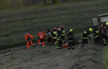 Ciągnik najechał na dwulatka. Dziecko w szpitalu