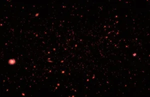 Nowe badanie sugeruje, że pierwsze galaktyki powstały wcześniej niż sądzono.