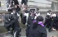 Zamieszki pod Downing Street w Londynie