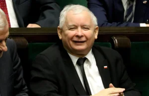 Kaczyński nazywa całą opozycję CHAMSKĄ HOŁOTĄ. Na debacie o Szumowskim