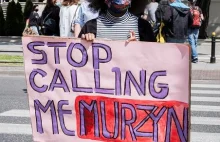 "Stop calling me Murzyn". Zdjęcie czarnej nastolatki z warszawskiego
