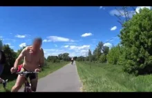 Rowerzysta potrąca kobietę na rolkach powodując wypadek