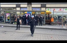 Antifa-RANDALE am Alexanderplatz in Berlin life