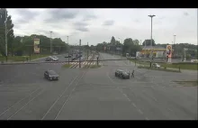 Wypadek na skrzyżowaniu Włókniarzy i Legionów w Łodzi