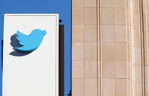 Twitter skasował 32 tys. kont trolli politycznych. Czas na Wykop!