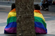 „Dzieci nie należą do rodziców”. Przymus indoktrynacji LGBT w Hiszpanii