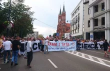 Trzej politycy prawicy ukarani za blokowanie Marszu Równości w Białymstoku