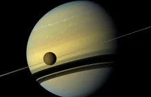 Tytan ucieka Saturnowi 100 razy szybciej niż sądzono