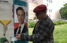 Dyrektor artystyczny Teatru Polskiego zrywa plakaty wyborcze Bosaka