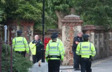"Incydent" w Forbury Gardens w Reading, UK.