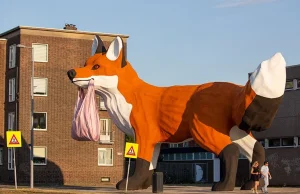 Wielki Lis w Rotterdamie. Rzeźba, która przyciąga wzrok - ŚwiatOZE.pl