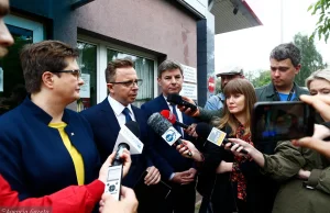 Poczta Polska broni "pakietów Sasina" przed posłami opozycji