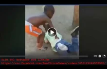 Czarnoskóre dziecko brutalnie bije białe dziecko!