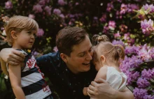 Bloger Krzysztof Opeldus: Ojcem można być, na bycie tatą trzeba zasłużyć