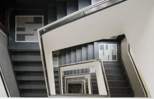 Gdynia remontuje modernistyczne klatki schodowe. Są piękne!