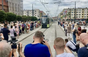 Gorzów: Ruszyły tramwaje po niemal trzech latach przerwy. Inauguracja...