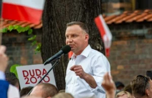 Znieważyli prezydenta Andrzeja Dudę w Nowej Soli. Policja: prowadzimy czynności